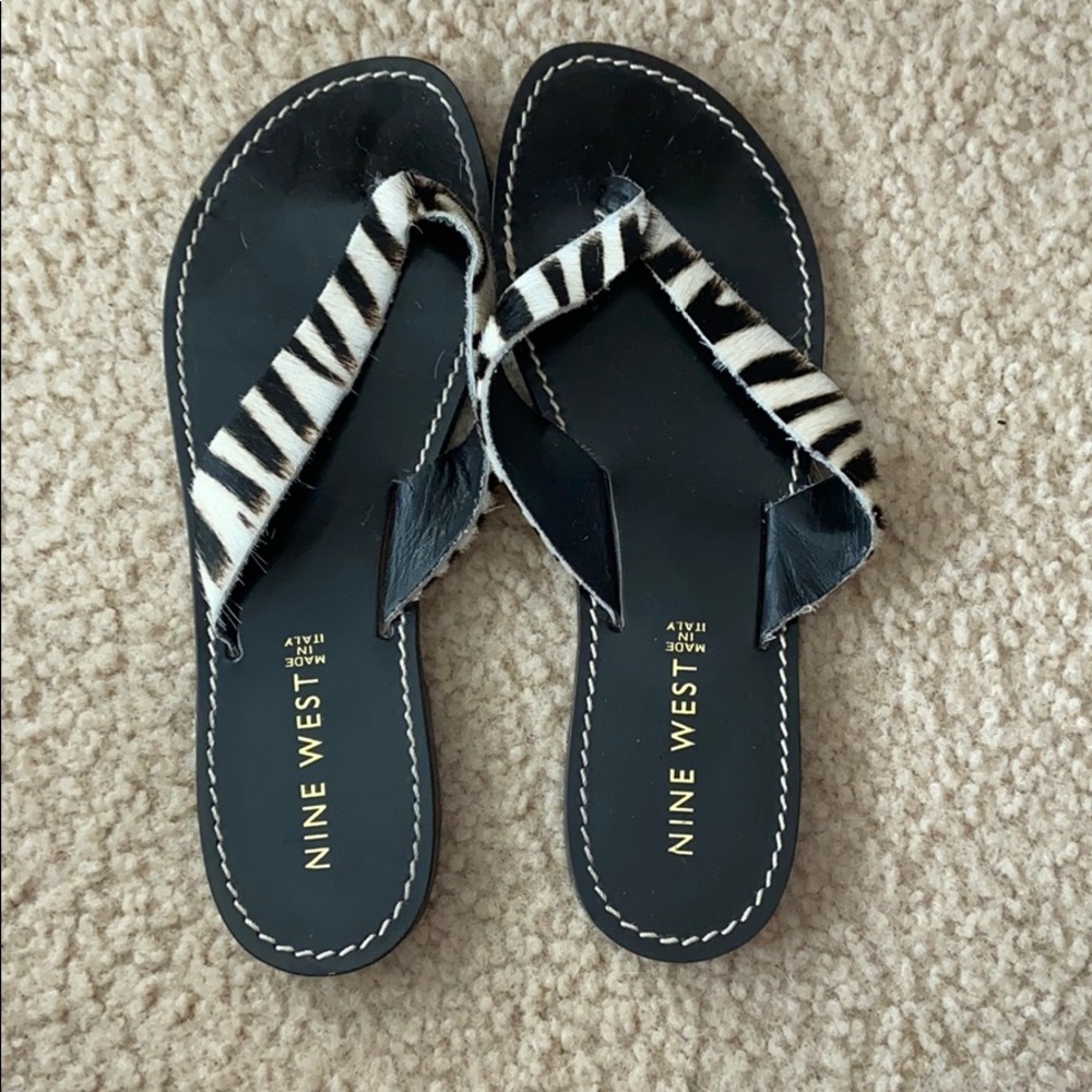 Nine West Black and White Sandals